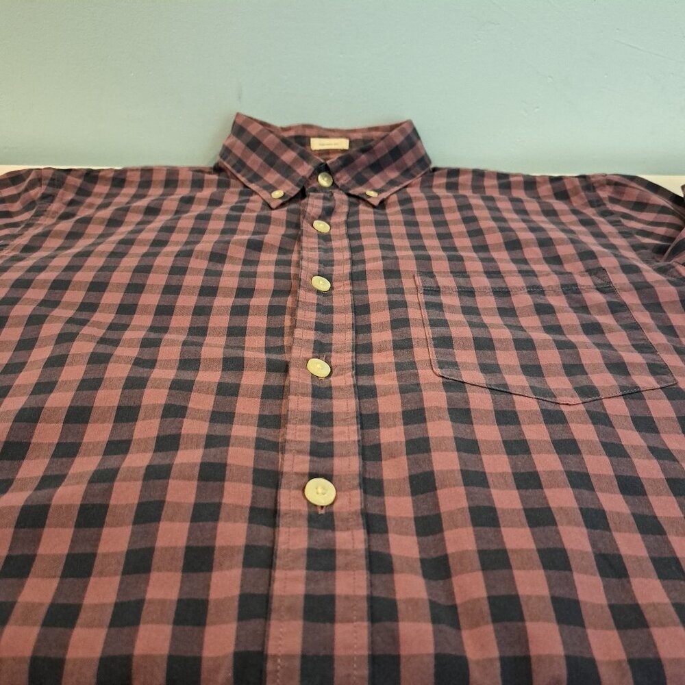 J. Crew Men's Small Tailored Fit Long Sleeve Button Down Shirt Style #51382 - Picture 5 of 13